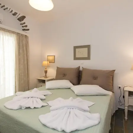 Anthemion - Olympia فيلة Agia Irini (Paros)